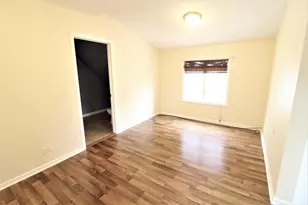 3732 N Ashland Ave, Chicago, IL 60613 - Photo 7