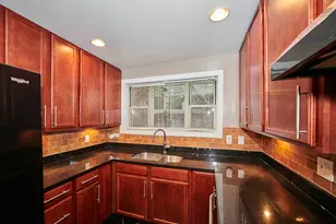 2205 W Highland Ave, Chicago, IL 60659 - Photo 5