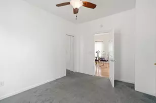 516 Garnsey Ave, Joliet, IL 60432 - Photo 11
