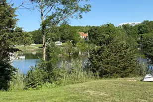 317 W Autumn Dr, Oakwood, IL 61858 - Photo 3