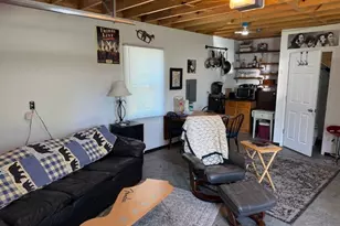 317 W Autumn Dr, Oakwood, IL 61858 - Photo 5