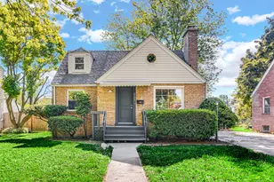 1109 Muirfield Ave, Waukegan, IL 60085 - Photo 1