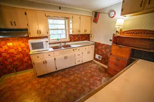 8919 W 95th St, Palos Hills, IL 60465 - Photo 5