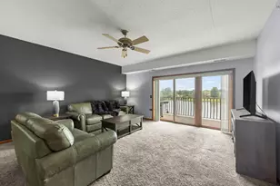 18610 Pine Lake Dr, Tinley Park, IL 60477 - Photo 9
