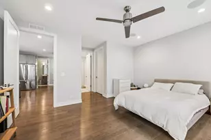 236 S Racine Ave, Chicago, IL 60607 - Photo 9