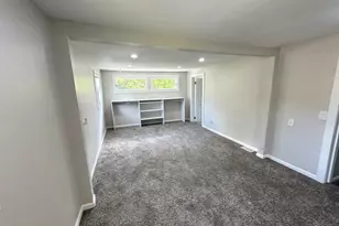 42145 N Kenosha Rd, Zion, IL 60099 - Photo 29