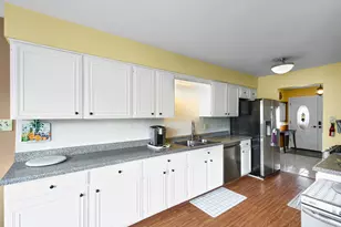 1913 E Seminole Ln, Mount Prospect, IL 60056 - Photo 13