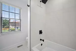 4220 Terri-Lyn Ln, Northbrook, IL 60062 - Photo 25