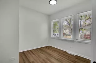 11741 S Wentworth Ave, Chicago, IL 60628 - Photo 9
