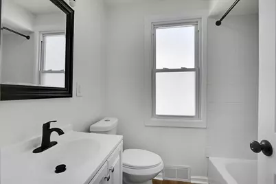 11741 S Wentworth Avenue, Chicago, IL 60628 - Photo 15