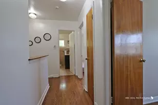 9550 Potter Rd, Des Plaines, IL 60016 - Photo 15