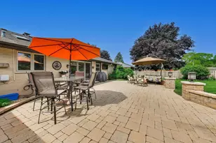 16 S Wildwood Dr, Prospect Heights, IL 60070 - Photo 45