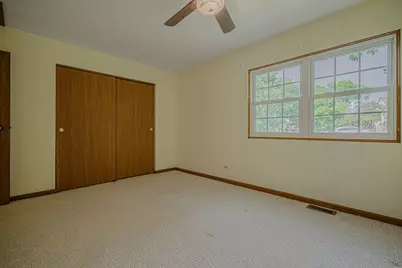 431 Ascot Lane, Streamwood, IL 60107 - Photo 17