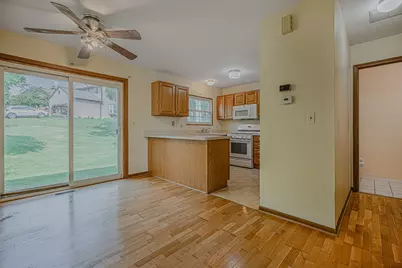431 Ascot Lane, Streamwood, IL 60107 - Photo 9