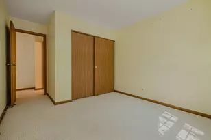 431 Ascot Ln, Streamwood, IL 60107 - Photo 19