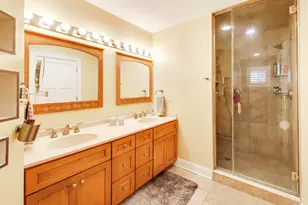 15352 W Cherrywood Ln, Libertyville, IL 60048 - Photo 23