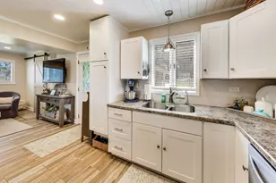 3923 E Lake Shore Dr, Wonder Lake, IL 60097 - Photo 11