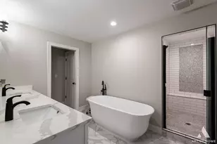 407 W Pierce Rd, Itasca, IL 60143 - Photo 15