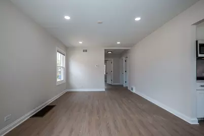 12915 S Parnell Avenue, Chicago, IL 60628 - Photo 3