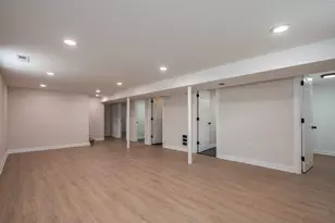 12915 S Parnell Ave, Chicago, IL 60628 - Photo 11
