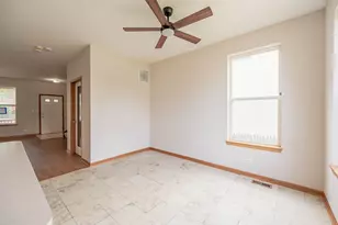 118 E 107th St, Chicago, IL 60628 - Photo 7