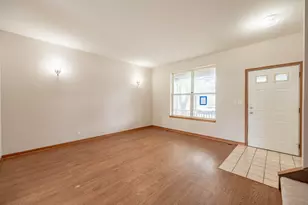 118 E 107th St, Chicago, IL 60628 - Photo 3