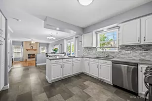 1288 Crystal Shore Dr, Carol Stream, IL 60188 - Photo 25