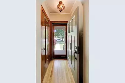 705 N Marion Street, Oak Park, IL 60302 - Photo 3