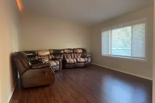 3829 Eastway Dr, Island Lake, IL 60042 - Photo 7
