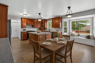 8415 Country Club Ln, Orland Park, IL 60462 - Photo 5
