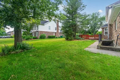 8415 Country Club Lane, Orland Park, IL 60462 - Photo 51
