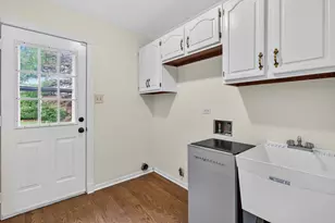 8415 Country Club Ln, Orland Park, IL 60462 - Photo 19