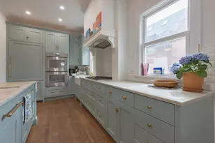 1220 E 57th St, Chicago, IL 60637 - Photo 9