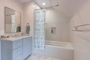 1220 E 57th St, Chicago, IL 60637 - Photo 21