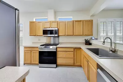 3407 Stretch Run Road, Grayslake, IL 60030 - Photo 5