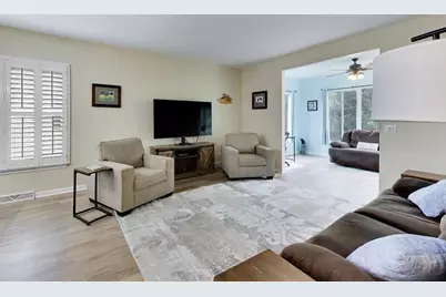 3407 Stretch Run Road, Grayslake, IL 60030 - Photo 11
