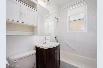 5434 W Wellington Avenue, Chicago, IL 60641 - Photo 17
