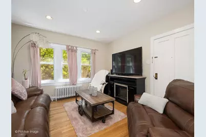 5434 W Wellington Avenue, Chicago, IL 60641 - Photo 7