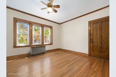 5434 W Wellington Avenue, Chicago, IL 60641 - Photo 3