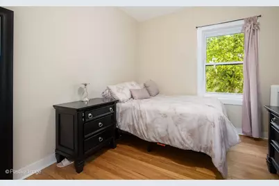 5434 W Wellington Avenue, Chicago, IL 60641 - Photo 27