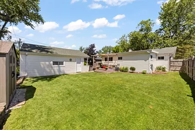 743 W Vermont Street, Villa Park, IL 60181 - Photo 23