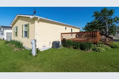 238 Meadowlark Lane #A, Sandwich, IL 60548 - Photo 5