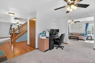1014 Woodiris Dr, Joliet, IL 60431 - Photo 3