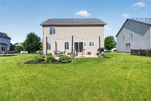 1014 Woodiris Dr, Joliet, IL 60431 - Photo 35
