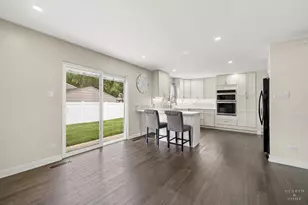 6910 Juniper St, Hanover Park, IL 60133 - Photo 9