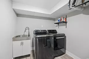 3842 W 108th Pl, Chicago, IL 60655 - Photo 27