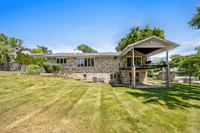 11S056 Madison Street, Burr Ridge, IL 60527 - Photo 9