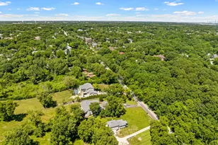 11S056 Madison St, Burr Ridge, IL 60527 - Photo 43