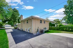1112 Hickory Rd, Homewood, IL 60430 - Photo 5