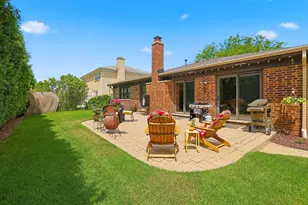 759 Yorkshire Ln, Des Plaines, IL 60016 - Photo 5